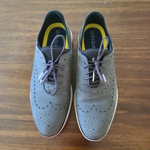Excellent used Cole Haan shoe for men's